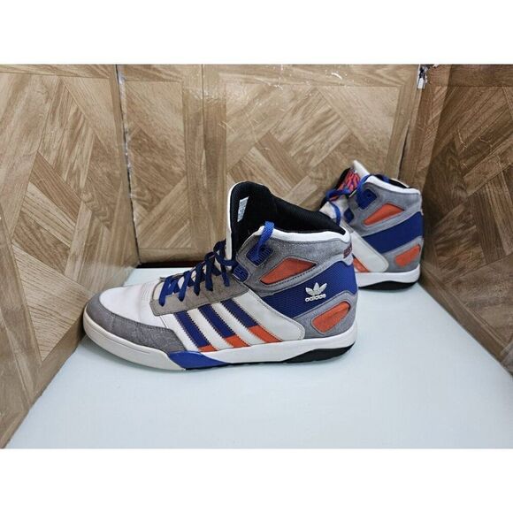 Adidas Men's New York  Knicks Fashion Basketball  Shoes White Size 12.  298 - Picture 5 of 12